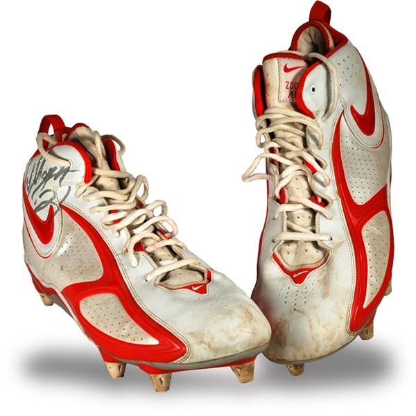 - Willis McGahee Buffalo Bills Signed Game Worn Cleats