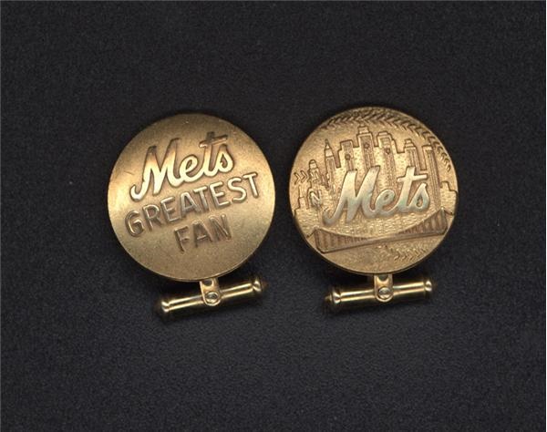 - 1970 New York Mets Cuff Links 1 of 25 Sets made