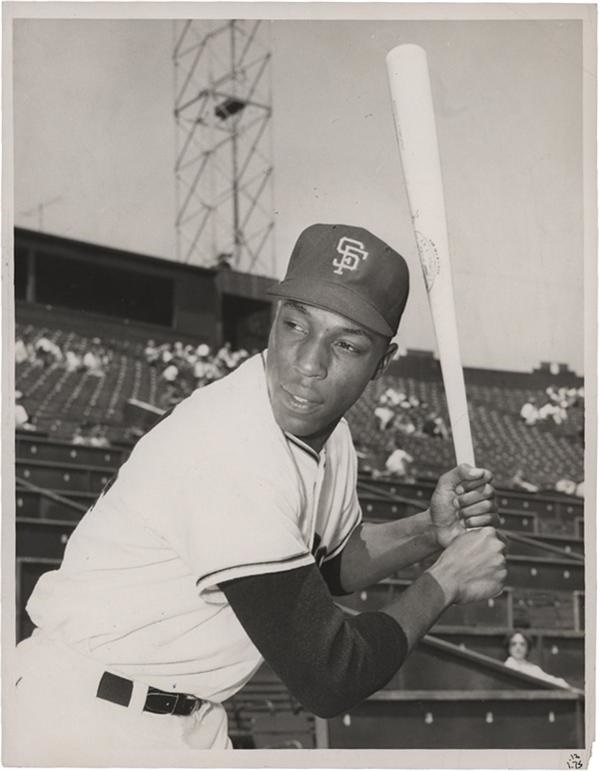 San Francisco Examiner Photo Collection - Sports - Willie McCovey 1960 Topps Baseball Rookie Card Image Wire Photo