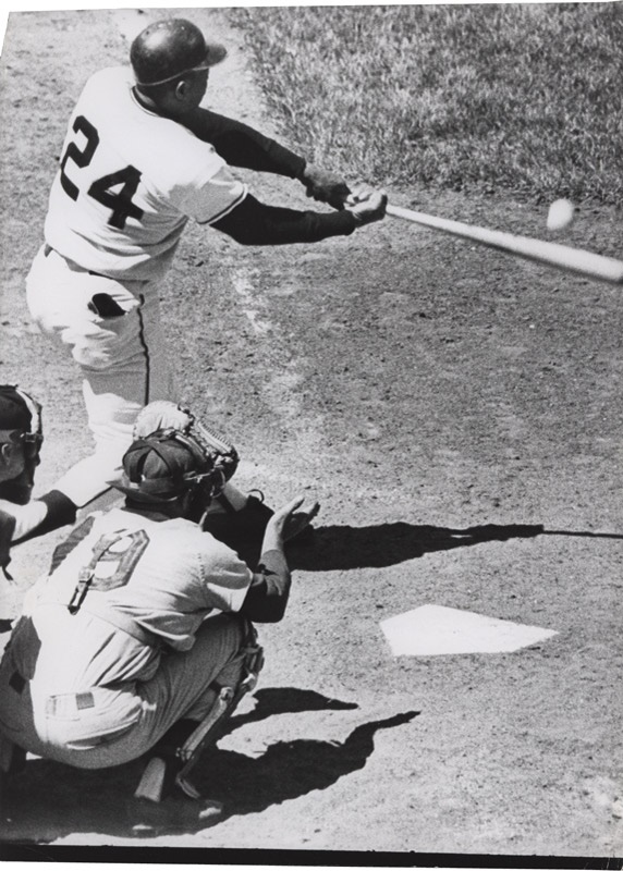 San Francisco Examiner Photo Collection - Sports - 1962 Willie Mays Hall of Fame Swinging Photo