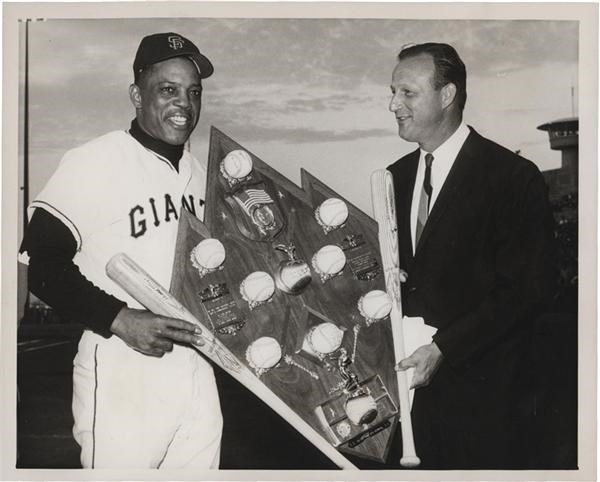 - 1966 Willie Mays Stan Musial Hall of Famer Photo