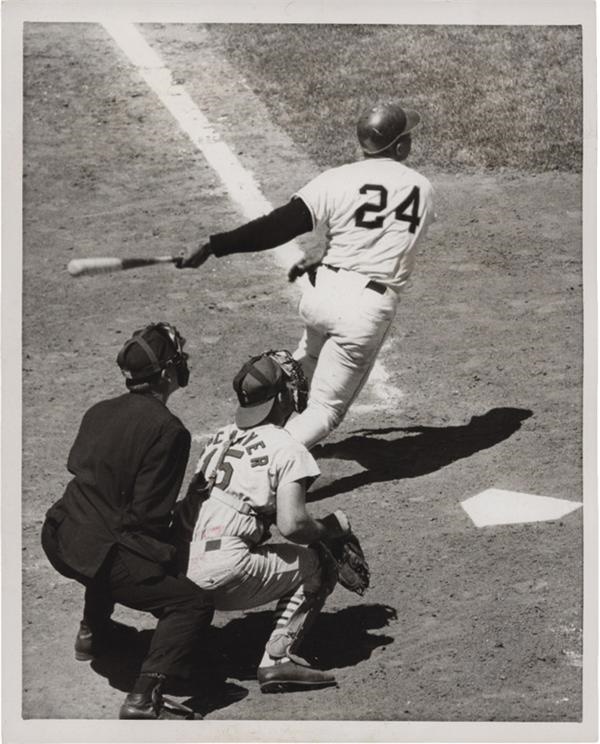 - 1966 Willie Mays Hall of Fame 535th Home Run Photo