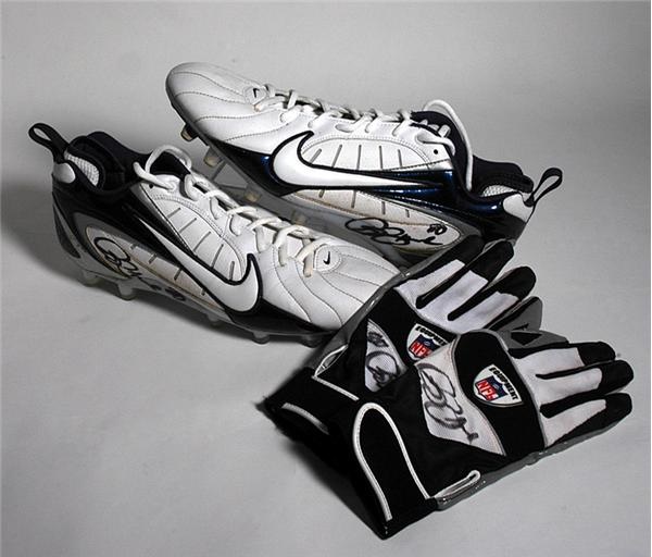 Super Bowl - 2006 Isaac Bruce Game Worn Cleats and Gloves