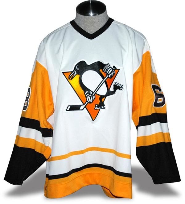 Game Used Hockey - 1990-91 Jaromir Jagr Game Issued Pittsburgh Penguins Rookie Jersey