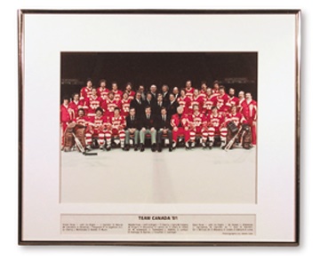 - 1981 Team Canada World Championships Framed Photograph (16x20")