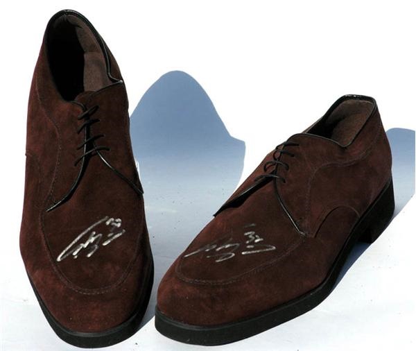 Shaquille O'Neal Signed and Worn Hush Puppies Shoes (2)