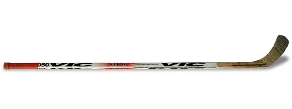Hockey Equipment - Steve Yzerman Signed Game Used Hockey Stick