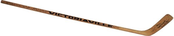 - 1974-75 Bobby Orr Boston Bruins Game Used & Team Signed Stick