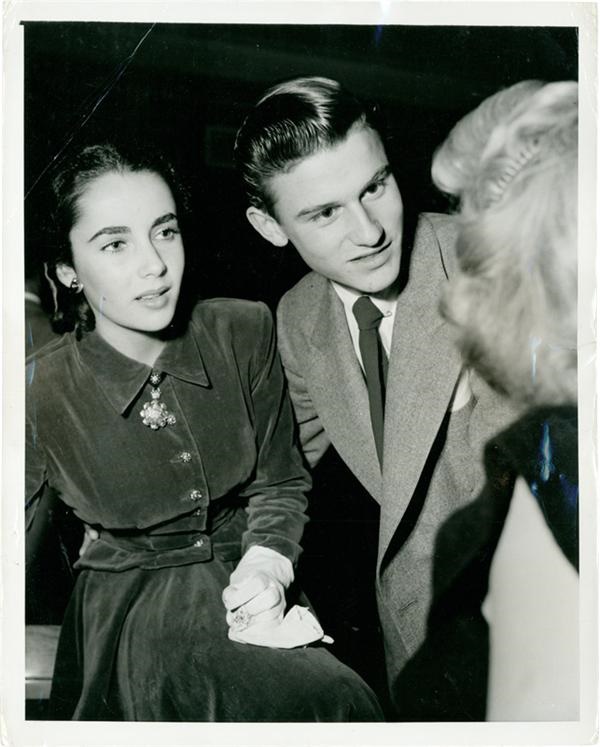 Liz Taylor & Roddy McDowall by Dallineger (1948)