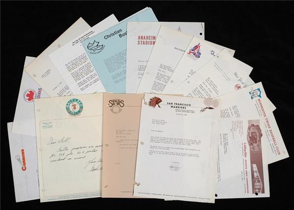 - Amazing Collection of Approx. 500 Letters From Former Players and Front Office Personnel