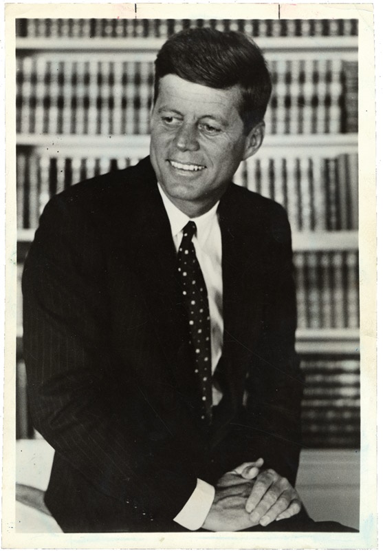 - John F. Kennedy Portraits (10 photos)