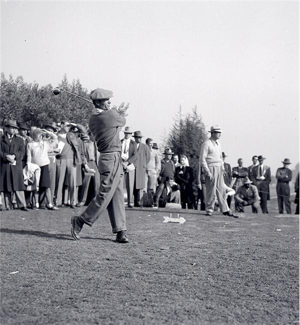 Golf - 1947 Richmond Open Golf Tournament Original Negatives with Ben Hogan (13 negs)