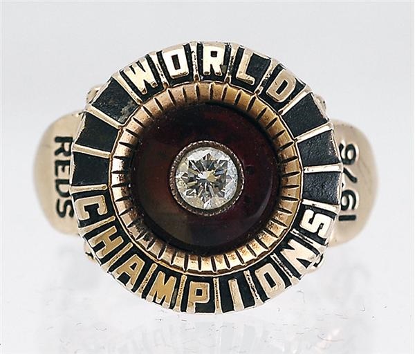 - Pete Rose's Wife's 1976 Cincinnati Reds World Series Ring