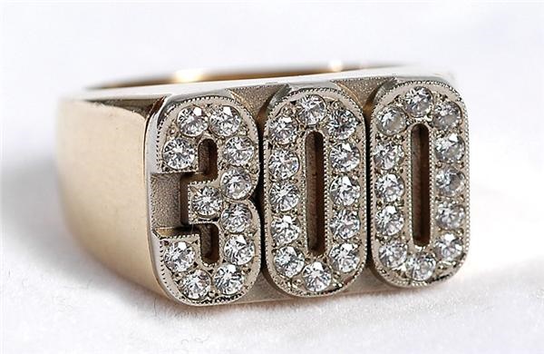 - Baseball 300 Win Ring