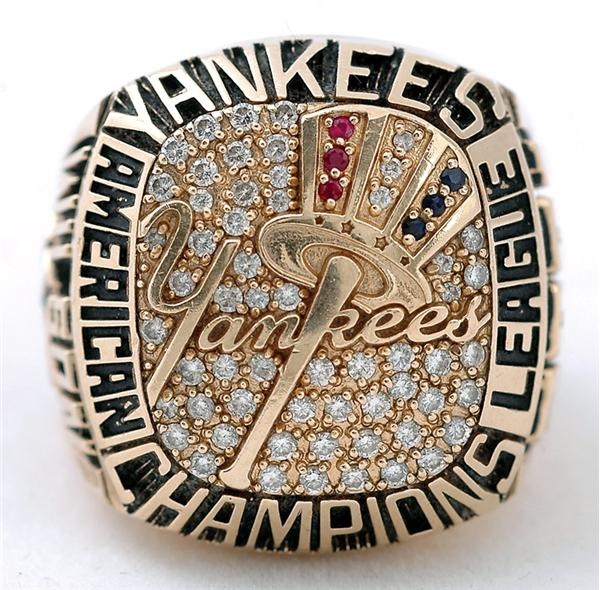 NY Yankees, Giants & Mets - 2001 Enrique Wilson New York Yankee American League Championship Ring with Box