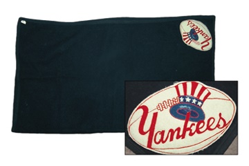 - 1940's New York Football Yankees Sidelines Blanket (56x64")