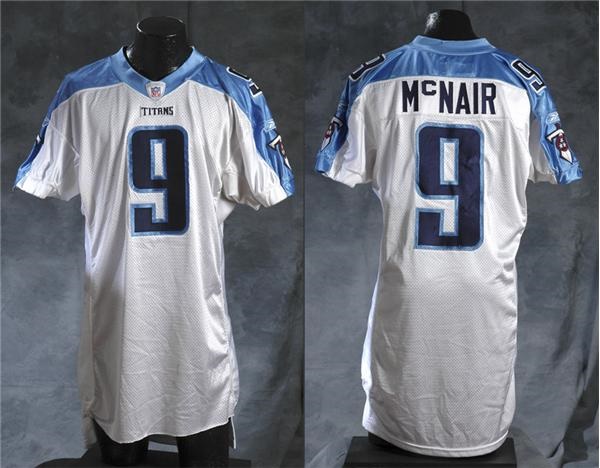 Football - Steve McNair Tennessee Titans Game 
Used Jersey