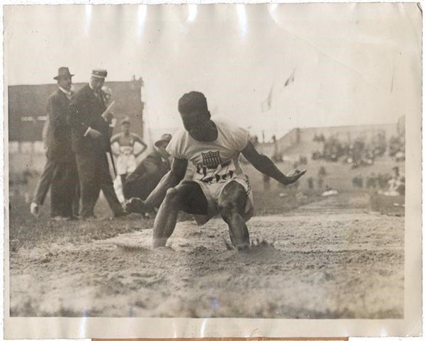 - First African American to Win an Individual Olympic Gold Medal (10 photos)