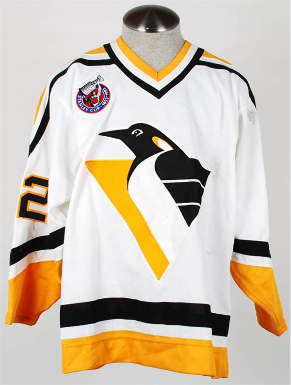 - 1992-93 Martin Straka Pittsburgh Penguins Game Worn Jersey