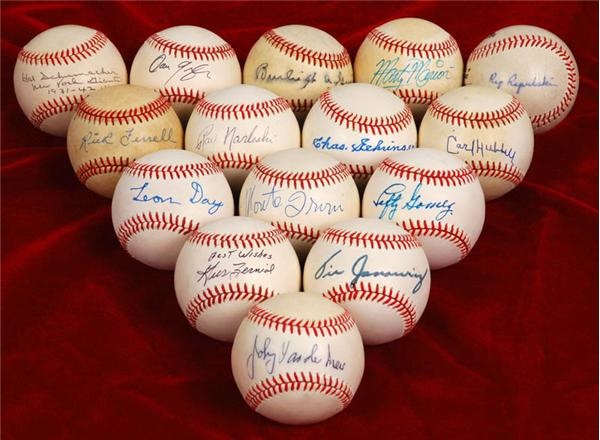 Baseball Autographs - Deceased Baseball Hall of Famer and Stars Signed Baseballs (15)