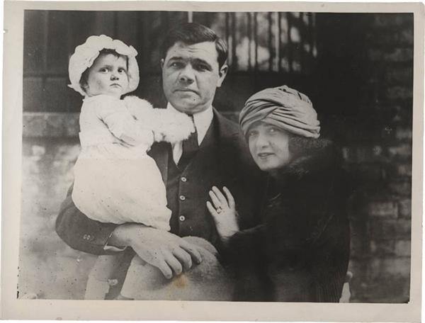 - 1923 Babe Ruth and Family Wire Photo