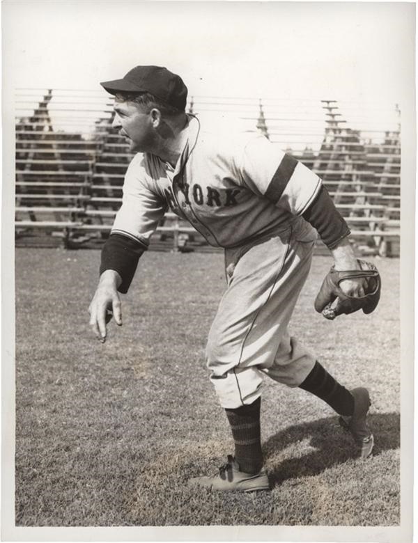 - 1930s-1940s Fred Fitzsimmons NY Giants Baseball Wire Photos (16)