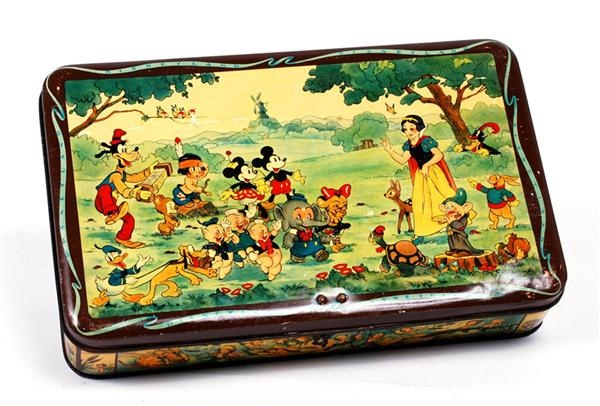 - 1930's Rare Disney Tin w/ Snow White Greeting Mickey, Minnie, Donald & More