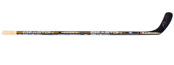 JOE SAKIC Signed Easton Composite Hockey Stick - Colorado