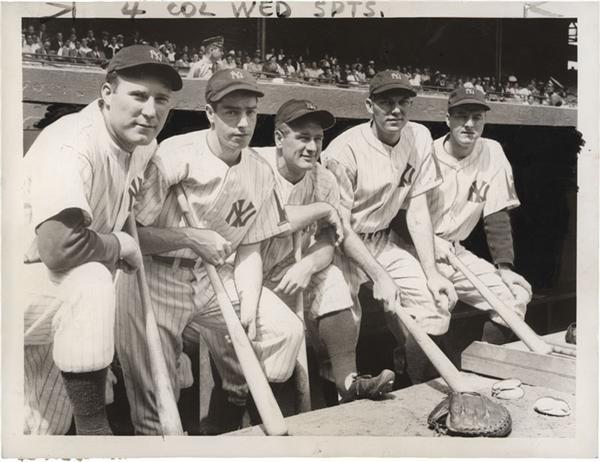 - Yankee Hitters Wire Photo with Lou Gehrig and Joe Dimaggio (1938)
