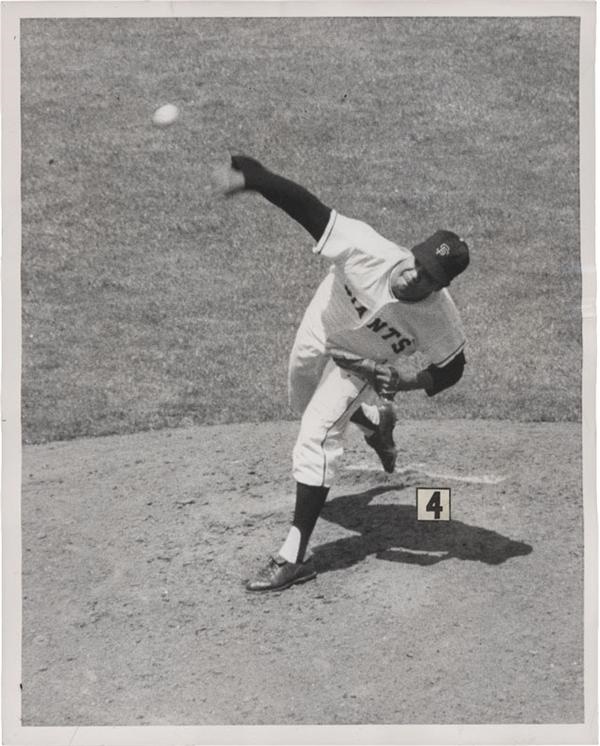 Baseball - 1960s Juan Marichal Giants Baseball Photographs (11)