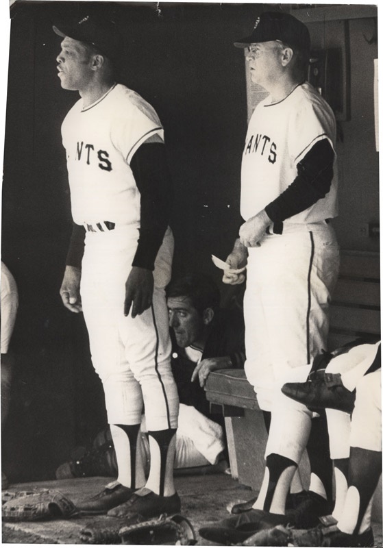 Baseball - Willie Mays and Charlie Fox Photo (1970)