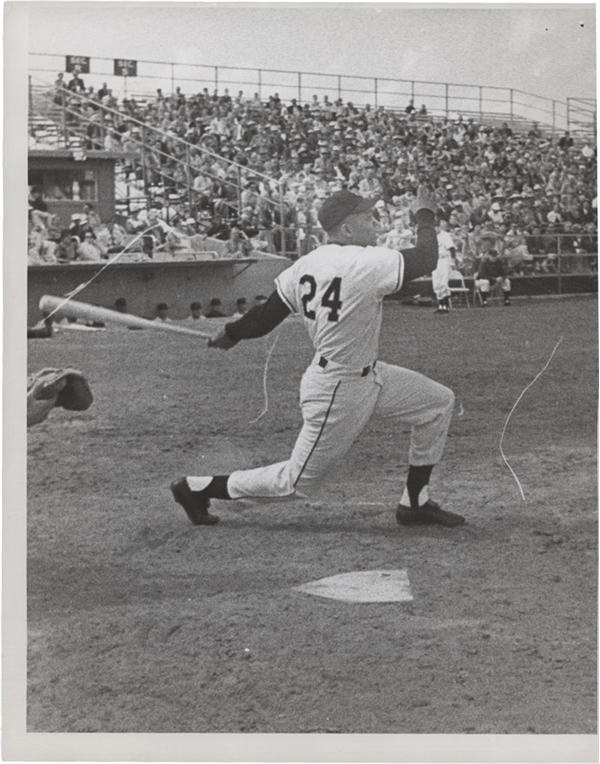 Baseball - Willie Mays Hits a Triple Giants Photo (1958)