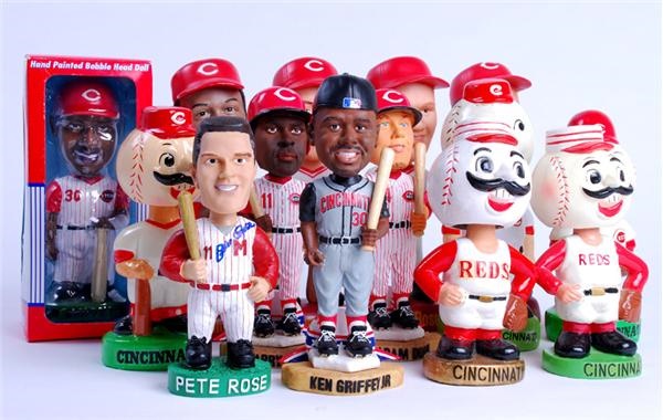 Sold at Auction: Lot of Assorted Cincinnati Reds & Cincinnati