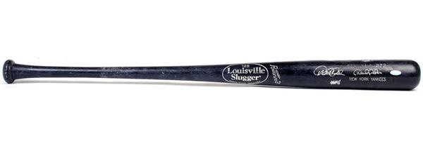 - 2007 Derek Jeter Game Used Signed Baseball Bat