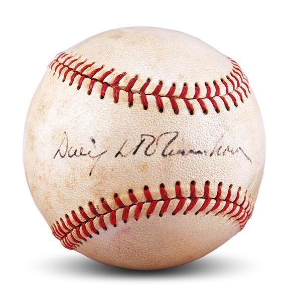 Baseball Autographs - President Dwight Eisenhower Single Signed Baseball
