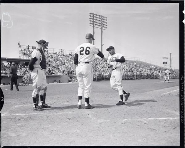 Baseball Photographs - Willie Mays and San Francisco Giants Negatives (1000+)