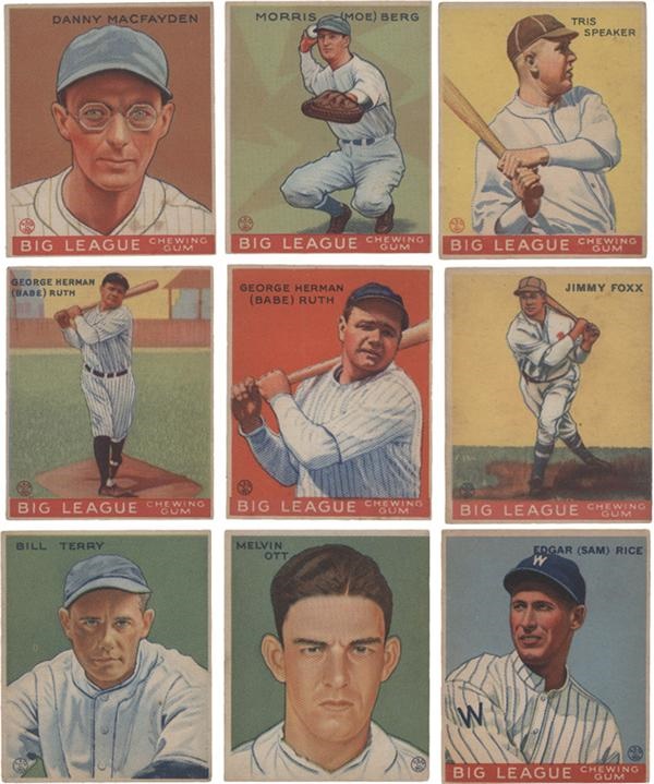 - 1933 Goudey Baseball Card Near Set (221 different)