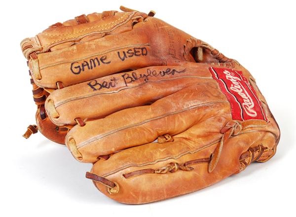 Baseball Equipment - Bert Blyleven Autographed Game Used Glove (Blyleven Letter)