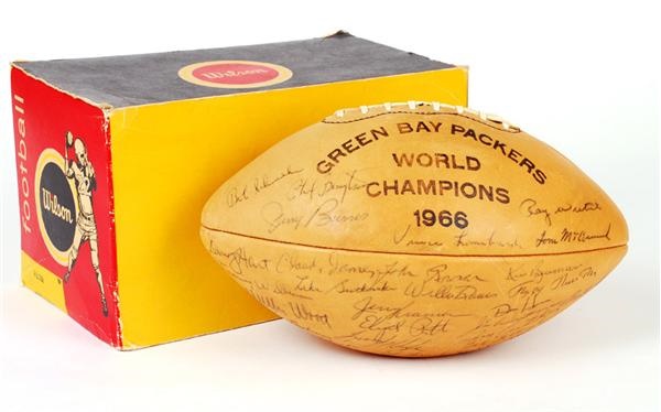 Football - Green Bay Packers Super Bowl II Champions Team Signed Football