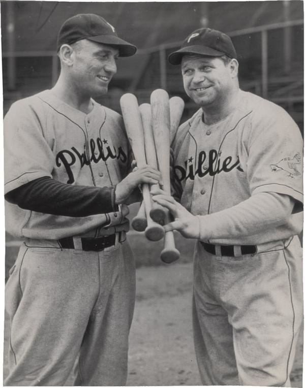 Jimmy Foxx and Chuck Klein (1945)