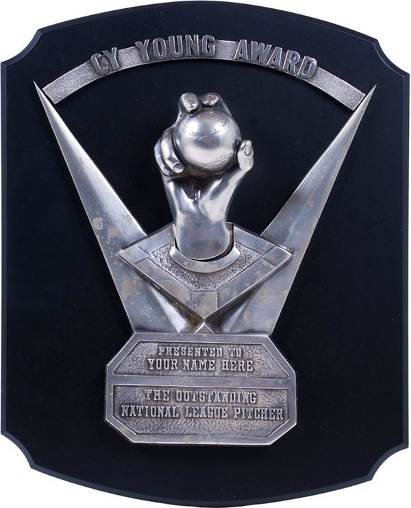 Ernie Davis - National League Cy Young Award