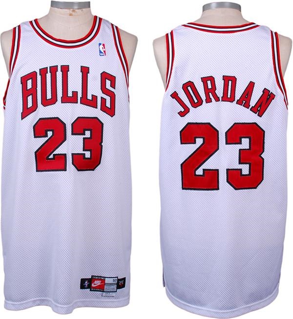 1997-98 Michael Jordan Game Used Bulls Jersey