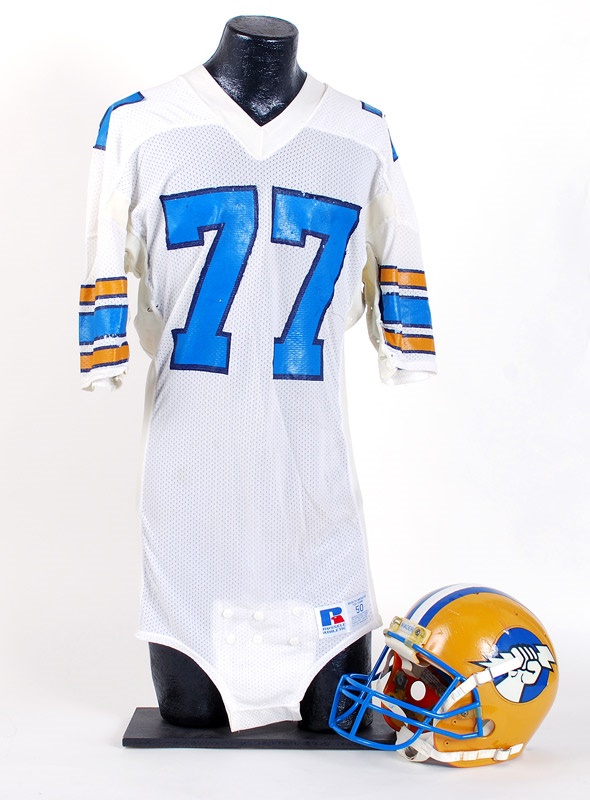 Game-worn NFL football jerseys score mightily at auction