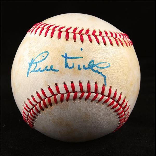 Autographs Baseball - Bill Dickey Single Signed Baseball