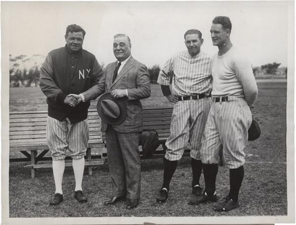 Memorabilia Baseball Photographs - Singles - Babe Ruth and Lou Gehrig with Teammates (1930)
