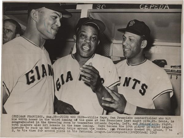 Memorabilia Baseball Photographs - Singles - Willie Mays Hits #400 (1963)
