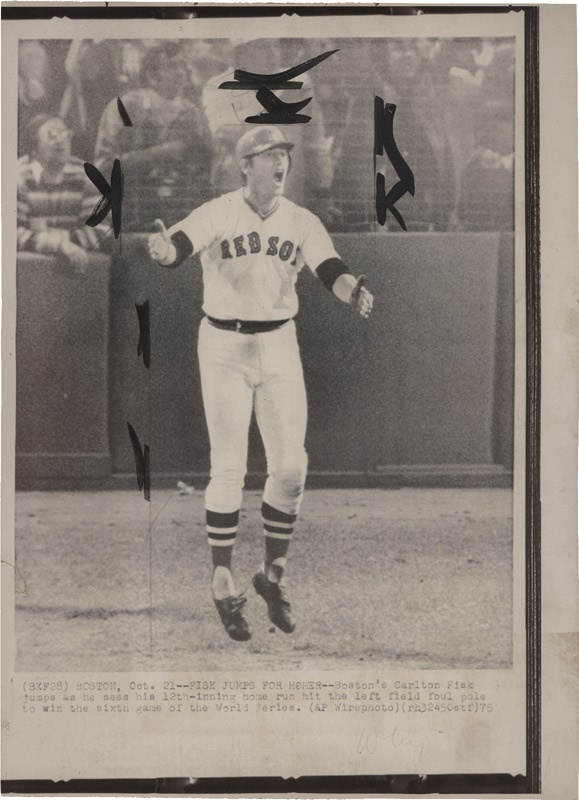 Memorabilia Baseball Photographs - Singles - Carlton Fisk at the 1975 World Series (3)