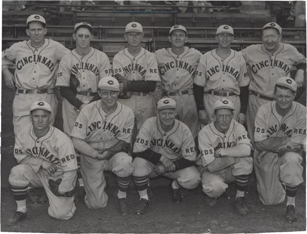 Memorabilia Baseball Photographs - Singles - The Cincinnati Reds (1934)