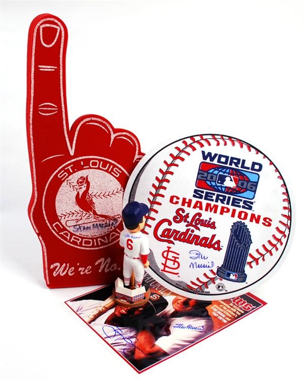 Baseball Autographs - Stan Musial Signed St Louis Cardinals Memorabilia (4)
