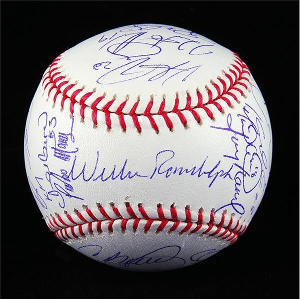 - 2005 New York Mets Team Signed Baseball Steiner